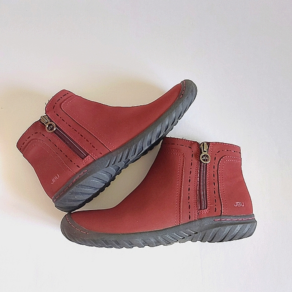 JBU Red Ankle Boots with Gray Soles